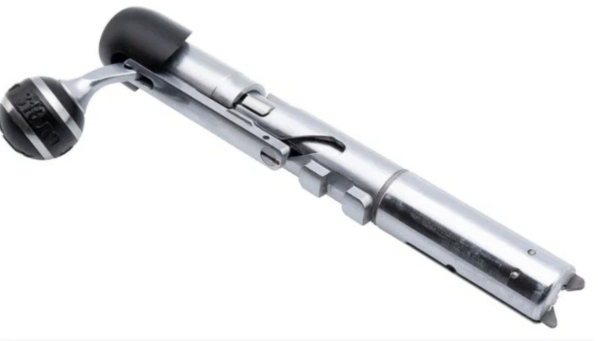 Тульский оружейный завод представляет новую модель винтовки. Она является обновленной версией предыдущей модели ТОЗ-78 Главное отличие заключается в принципе перезарядки, который называется «прямоход».-2